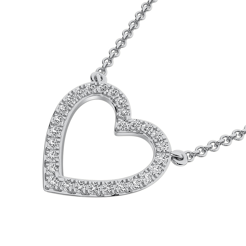 10K White Gold 1/2 Ct.Tw. Diamond Heart Necklace